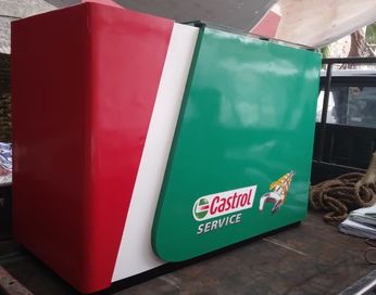 Portofolio Boot Meja Castrol Oil