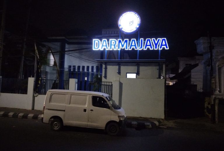 Neon Box Lampung IB Darmajaya Bandar Lampung